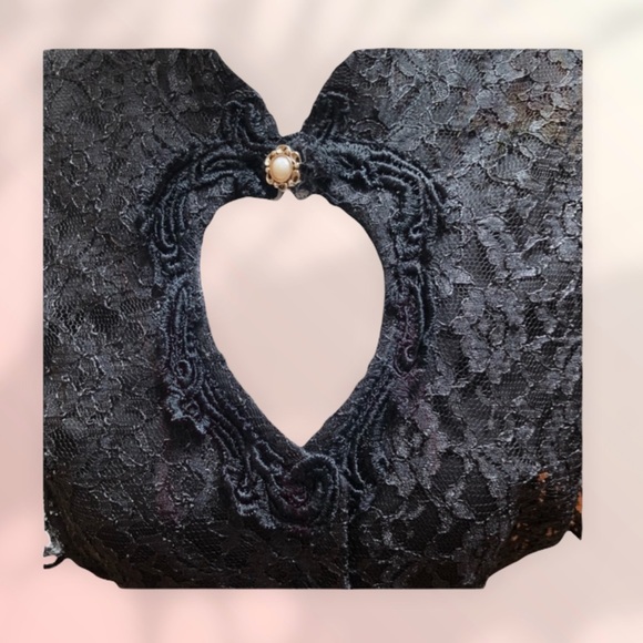 Amazing Classic, Gothic or Princess Dress! - Picture 4 of 12